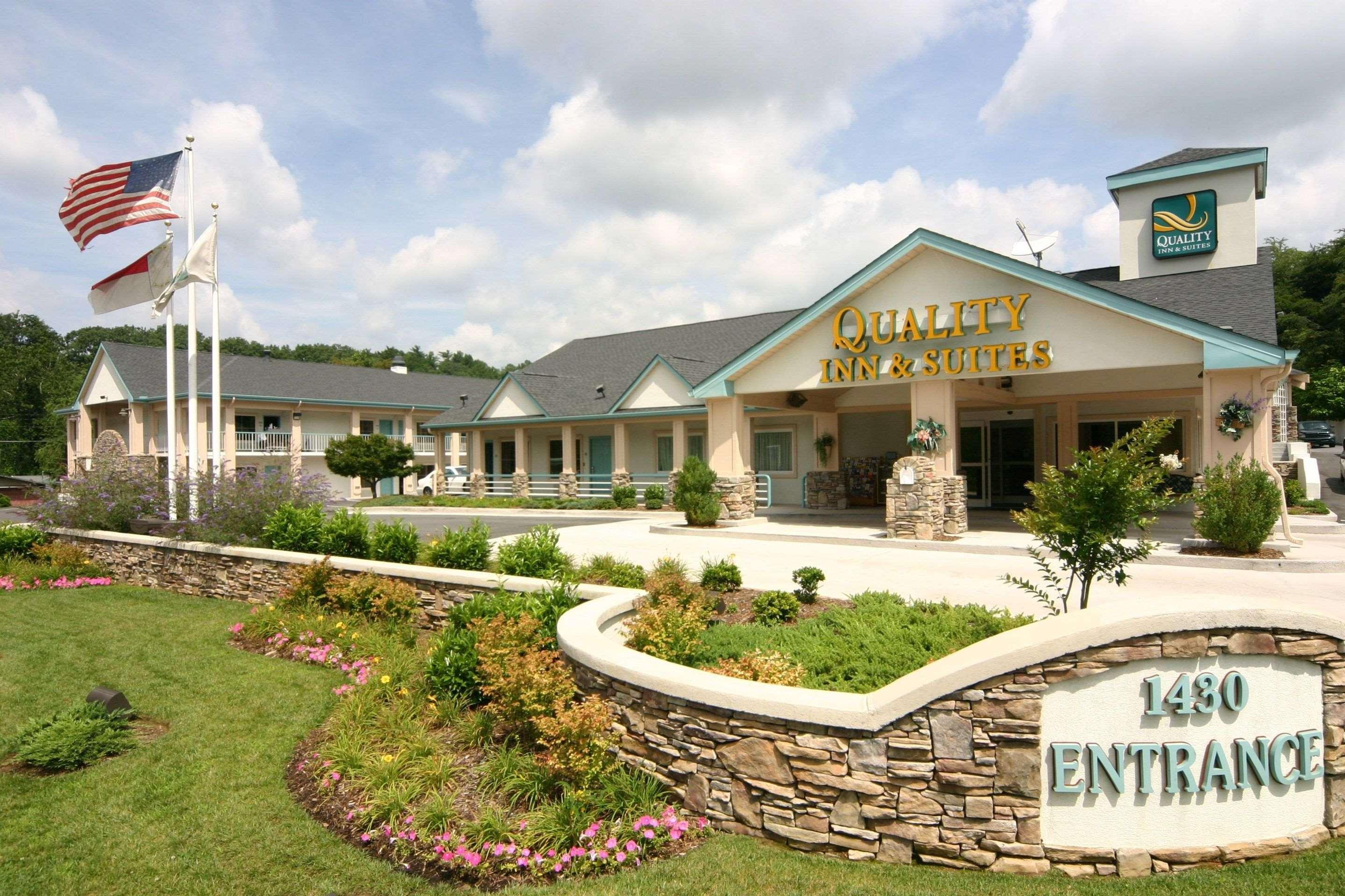 Quality Inn & Suites Biltmore East Asheville Exterior foto